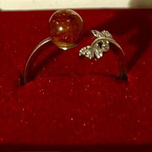 Sparkly sun stone ring